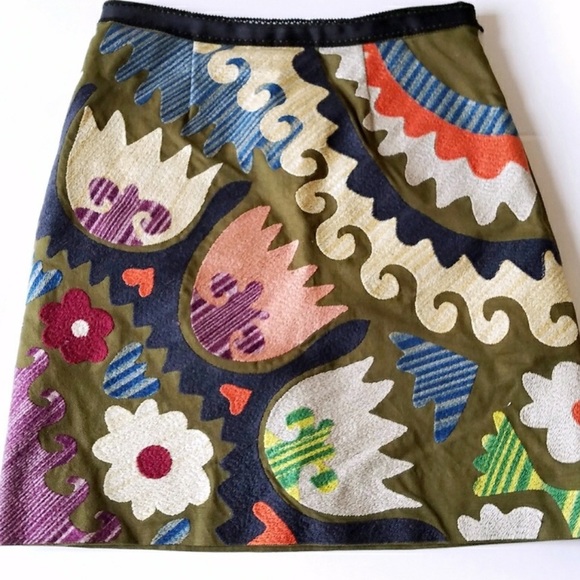 Anthropologie Dresses & Skirts - Anthropologie Embroidered Skirt
